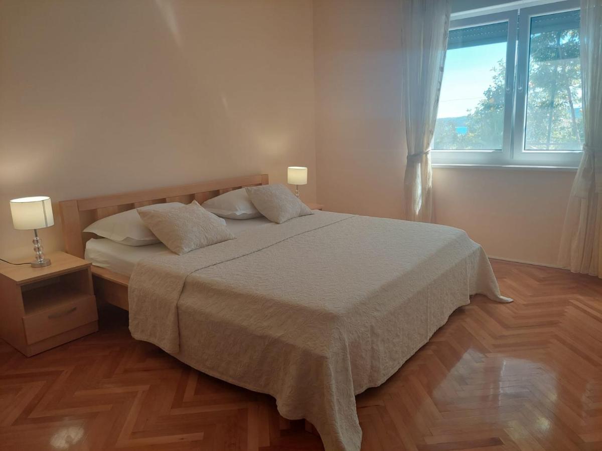 Apartments Zulim Trogir Exterior photo
