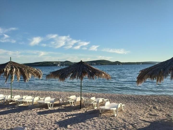 Apartments Zulim Trogir Exterior photo
