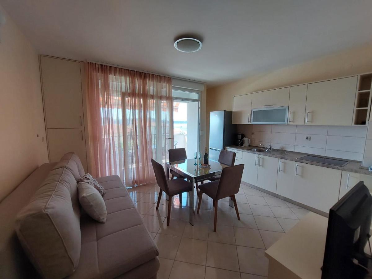 Apartments Zulim Trogir Exterior photo