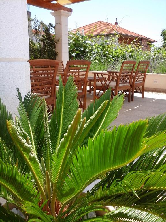 Apartments Zulim Trogir Exterior photo